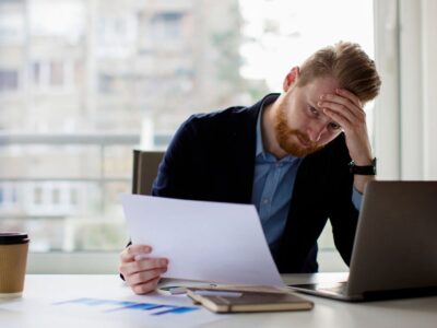 Geldprobleme und die Psyche Wie Schulden die mentale Gesundheit belasten