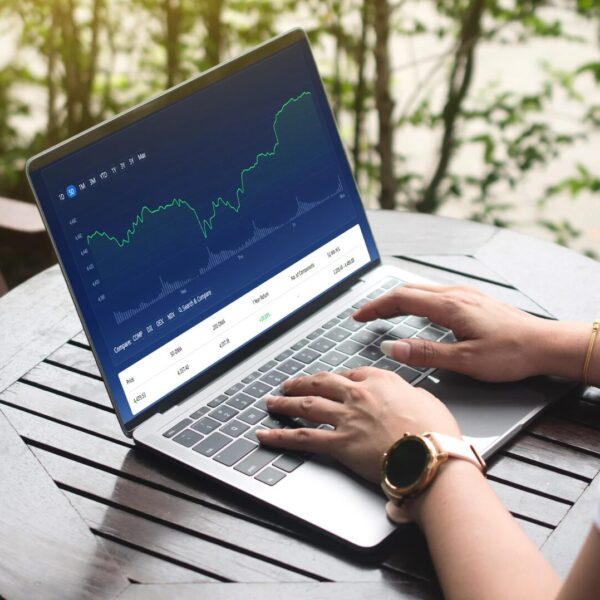 RENK Aktie kaufen oder nicht Prognose, Analyse und Kursziele 2025