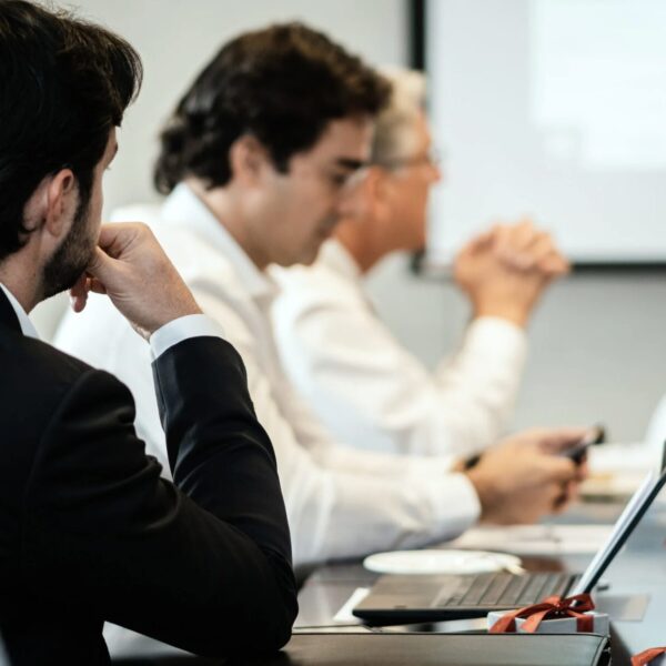 Mangelnde Planung der Regierung