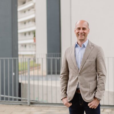 Dr. Roman Fleischhackl