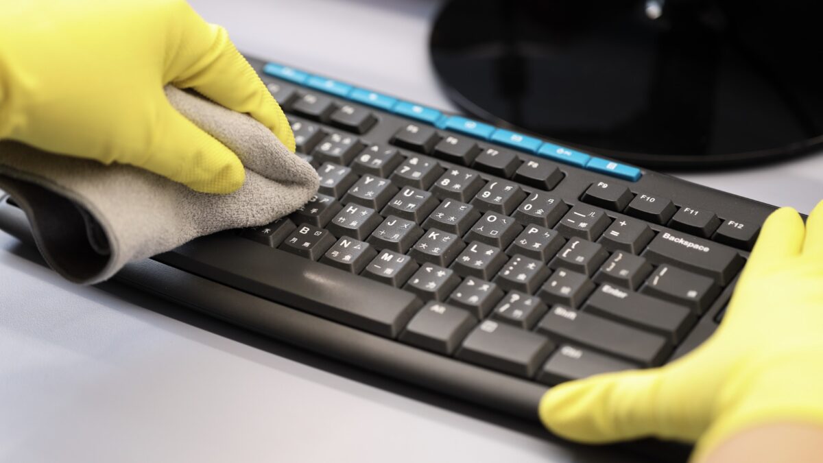 Tastatur reinigen ohne Ausbau