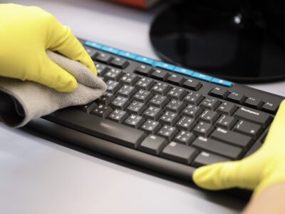 Tastatur reinigen ohne Ausbau